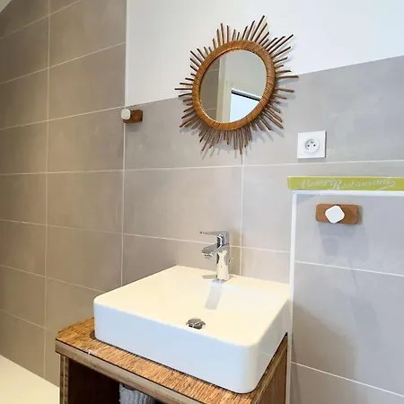 Superbe Proche De La