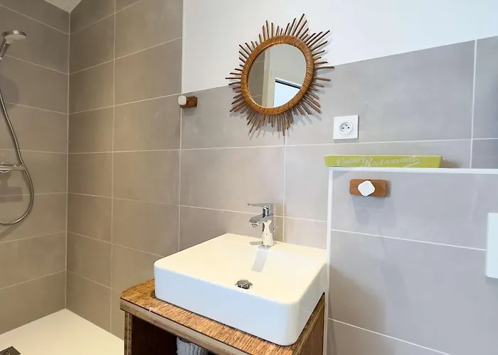 Superbe Proche De La